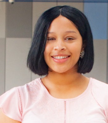 Icetria – Cropped Portrait